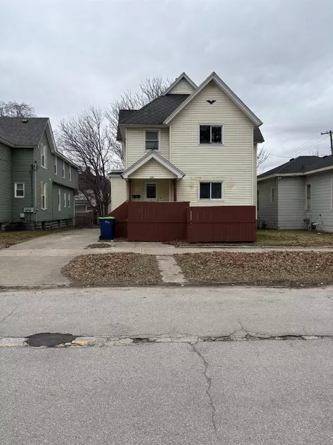 209 N Linn, Bay City, MI 48706
