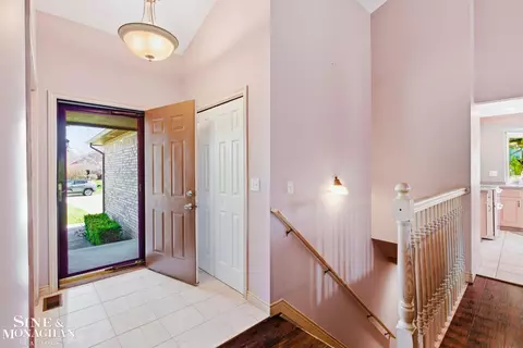 Entry Way - 54309 Jack, Macomb, MI 48042 photo 3 of 3