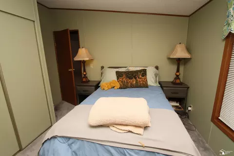 Bedroom - 1720 Hemlock, Monroe, MI 48162 photo 3 of 4