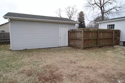 Exterior - 1720 Hemlock, Monroe, MI 48162 photo 4 of 4