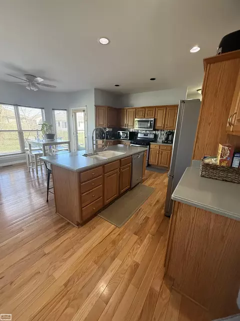 Kitchen - 46514 Chalmers Dr, Macomb, MI 48044 photo 1 of 2