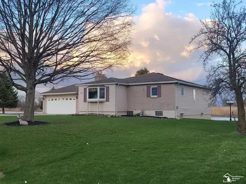 7802 Swan Crk, Newport, MI 48166