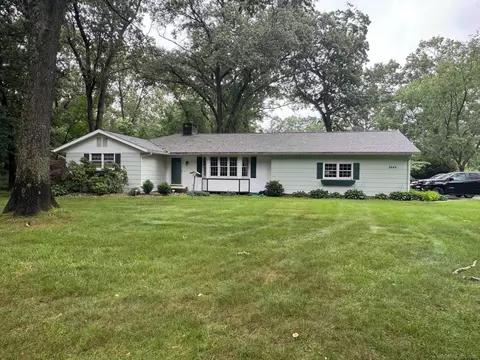 2645 White Lk, Whitehall, MI 49461