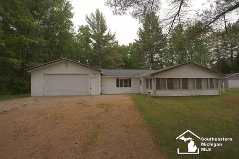 7798 Oak, Saint Helen, MI 48656