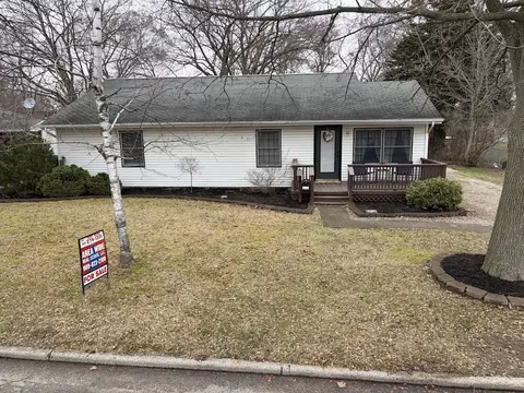 810 W Oak, Vassar, MI 48768