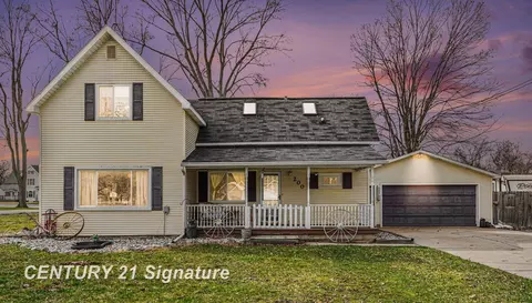 200 W Adams, Coleman, MI 48618