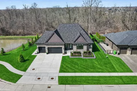 66507 Meadowlands, Washington Township, MI 48095