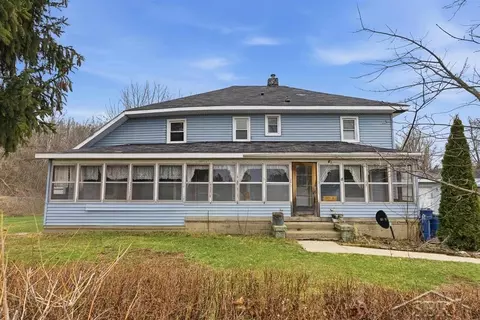 1804 N Hope, Midland, MI 48642