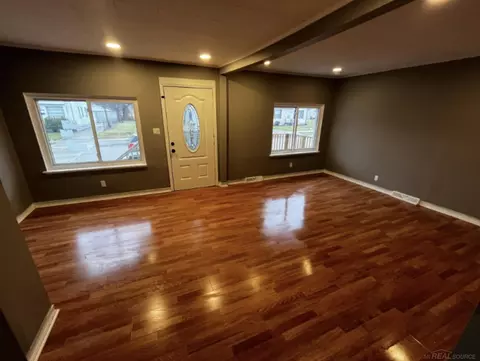Living - 8647 Chalmers, Warren, MI 48089 photo 1 of 3