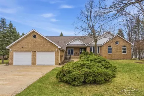 3343 E Ryan, Midland, MI 48642