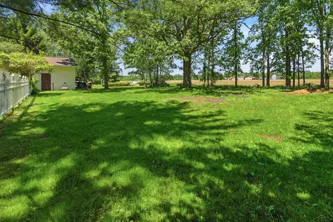 Exterior - 3343 E Ryan, Midland, MI 48642 photo 12 of 13