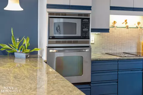 Kitchen - 1715 River #76, Saint Clair, MI 48079 photo 4 of 6