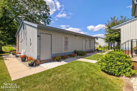 Exterior - 1715 River #76, Saint Clair, MI 48079 photo 2 of 7