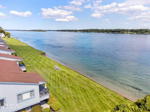 View/Area - 1715 River #76, Saint Clair, MI 48079 photo 9 of 20
