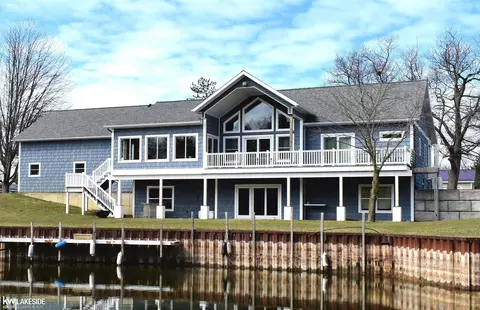 4378 Iroquois, Pigeon, MI 48755