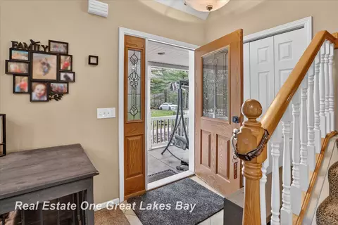 Entry Way - 340 E Howard, Beaverton, MI 48612 photo 1 of 2