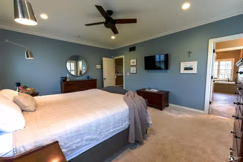 Bedroom - 327 Pebble Bch, Monroe, MI 48162 photo 2 of 8