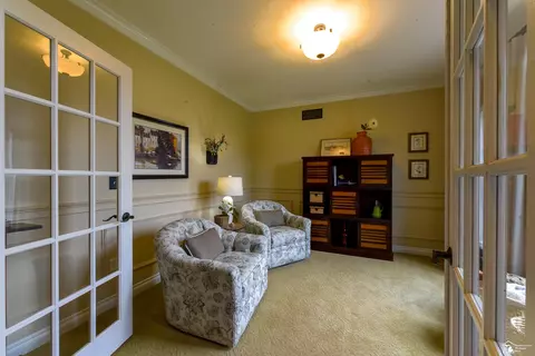 Entry Way - 327 Pebble Bch, Monroe, MI 48162 photo 3 of 10