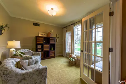 Entry Way - 327 Pebble Bch, Monroe, MI 48162 photo 2 of 10