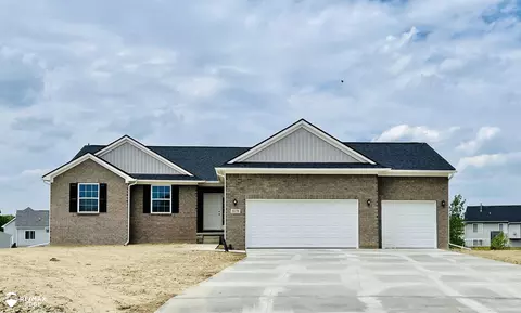 8084 Peninsula, Grand Blanc, MI 48439