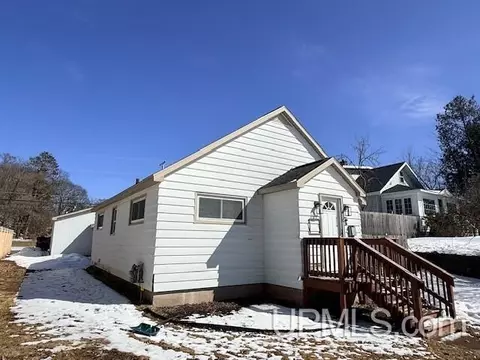 408 Wilson, Kingsford, MI 49802