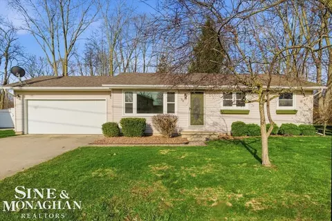 50 Carolina, Marysville, MI 48040