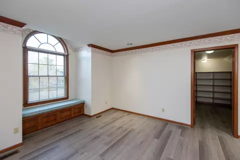Bedroom - 3281 Fieldstone, Flushing, MI 48433 photo 1 of 9