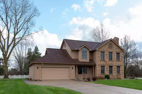 Exterior - 3281 Fieldstone, Flushing, MI 48433 photo 10 of 10