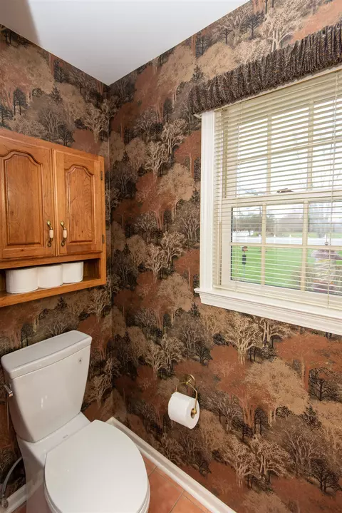 Bath - 3281 Fieldstone, Flushing, MI 48433 photo 14 of 14