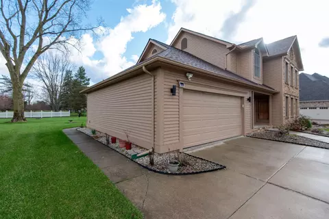 Exterior - 3281 Fieldstone, Flushing, MI 48433 photo 7 of 10
