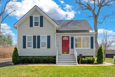 738 N Ninth, Saint Clair, MI 48079