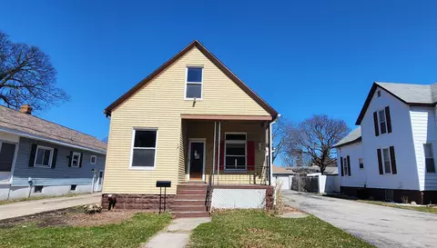 1909 Columbus, Bay City, MI 48708