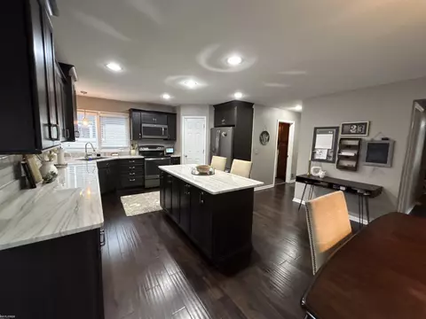 Kitchen - 48283 Jester, Macomb, MI 48044 photo 1 of 4