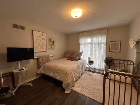 Bedroom - 48283 Jester, Macomb, MI 48044 photo 6 of 10