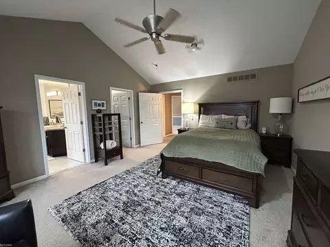 Bedroom - 48283 Jester, Macomb, MI 48044 photo 3 of 10