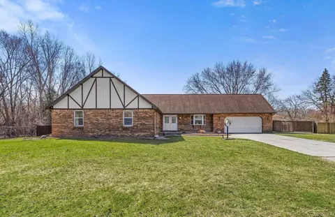 1815 Crescent, Saginaw, MI 48604