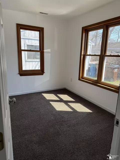3341 Cloverdale, Monroe, MI 48162 photo 9