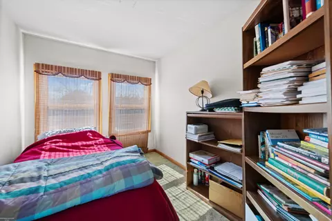 Bedroom - 1330 Beaconsfield, Grosse Pointe, MI 48230 photo 3 of 8