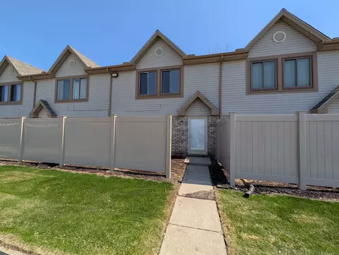 50482 Bay Run N, New Baltimore, MI 48047