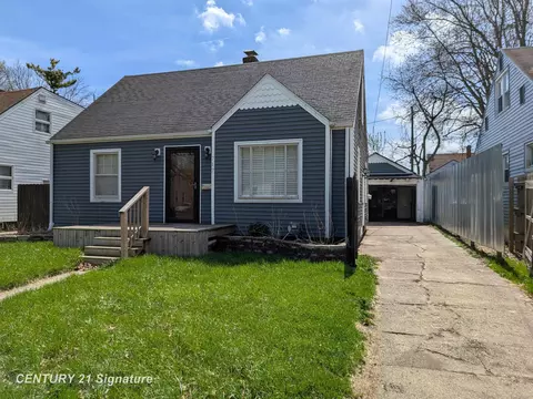 717 Huron, Flint, MI 48507