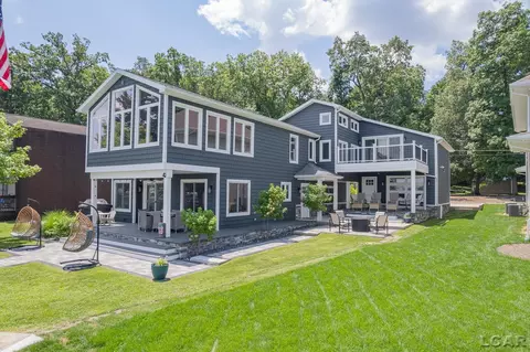 8210 Clark S, Addison, MI 49220