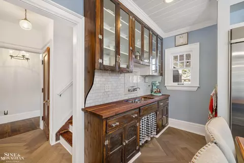 Kitchen - 334 University, Grosse Pointe, MI 48236 photo 8 of 8