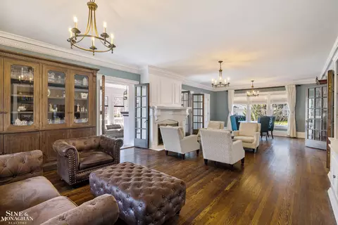 Living - 334 University, Grosse Pointe, MI 48236 photo 2 of 6