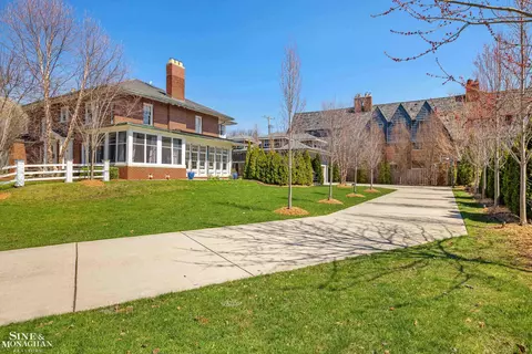 Exterior - 334 University, Grosse Pointe, MI 48236 photo 8 of 25