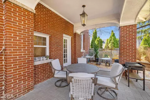 Exterior - 334 University, Grosse Pointe, MI 48236 photo 21 of 25