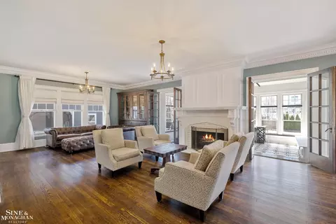 Living - 334 University, Grosse Pointe, MI 48236 photo 1 of 6