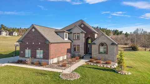 8166 Morningside, Romeo, MI 48065