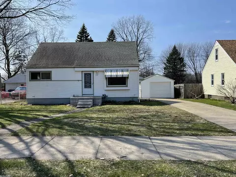 193 Scott Lk, Waterford, MI 48328