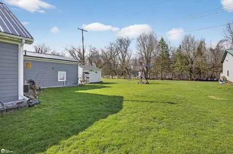 Exterior - 99 Elmwood, Leonard, MI 48367 photo 12 of 18
