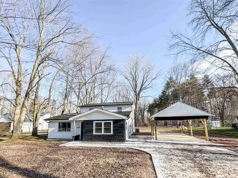 3416 W Willard, Birch Run, MI 48415